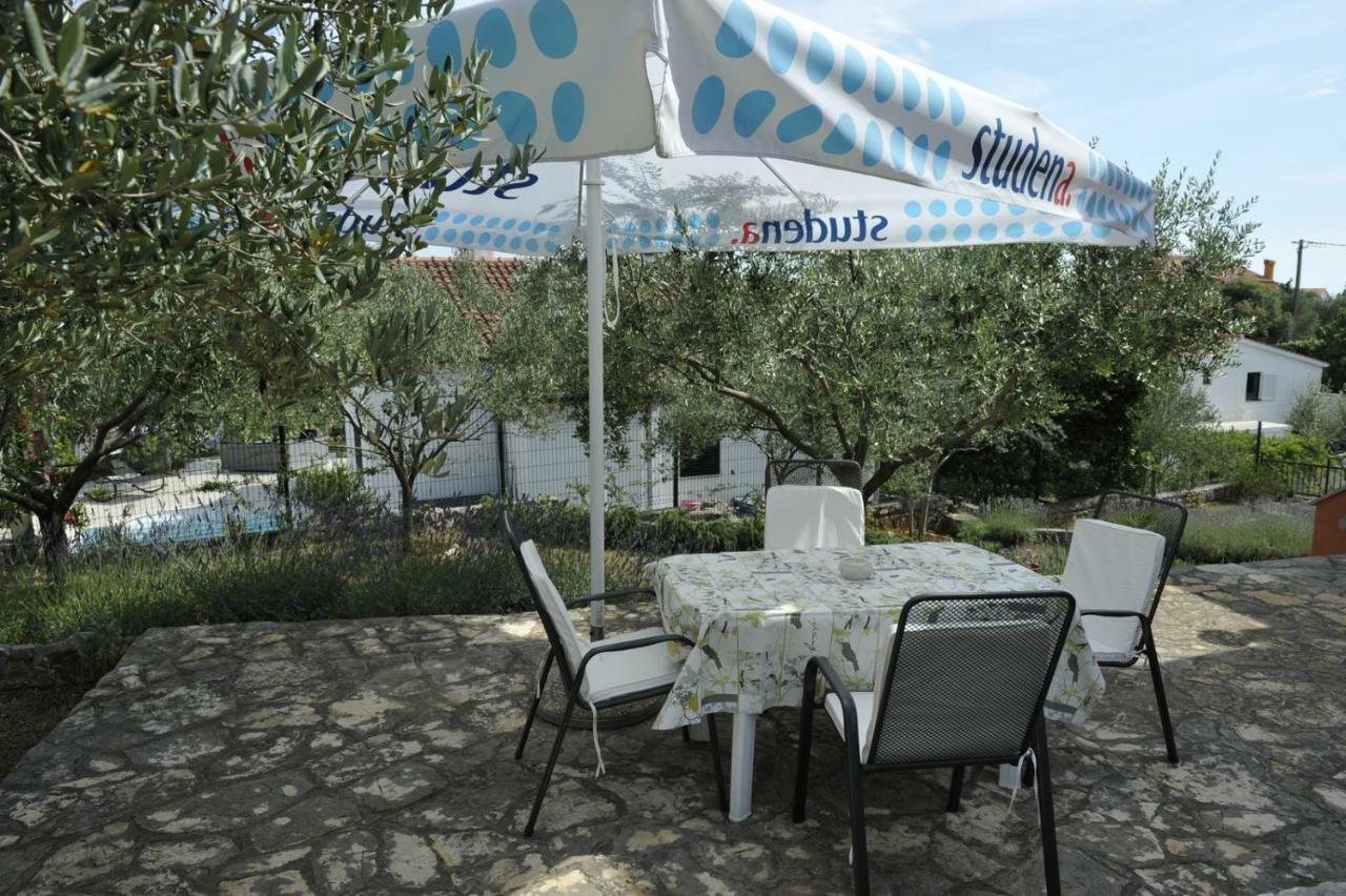 Apartman Branka Корнич Экстерьер фото