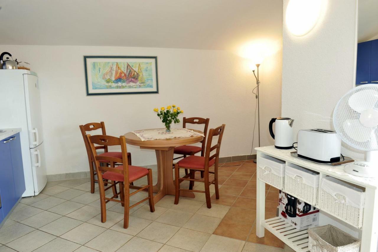 Apartman Branka Корнич Экстерьер фото